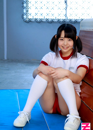 tomoyo-isumi-pics-2-gallery