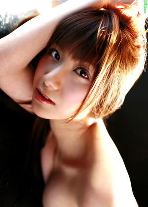 ai-kawanaka-pics-1-gallery