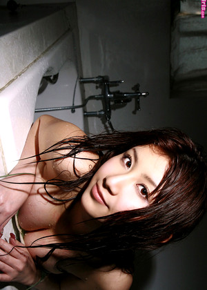 ai-kawanaka-pics-2-gallery