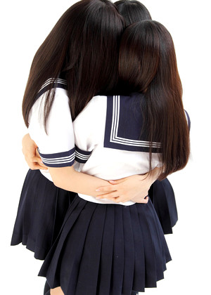japanese-schoolgirls-pics-12-gallery