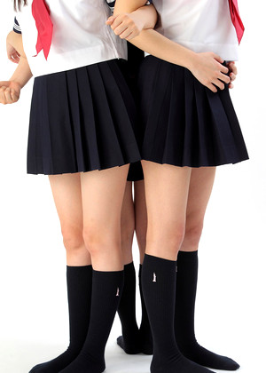 japanese-schoolgirls-pics-9-gallery
