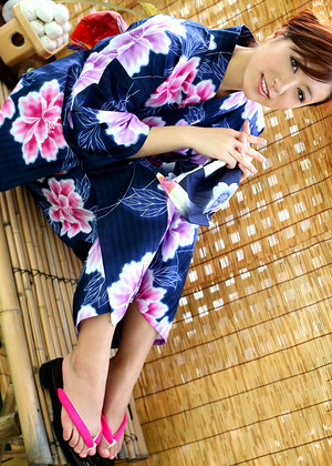 Kimono Chizuru