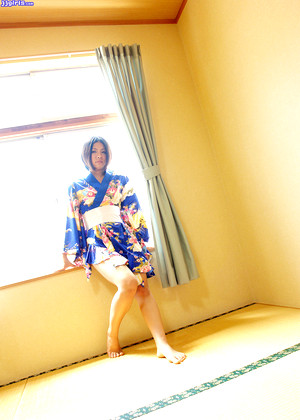 kimono-manami-pics-7-gallery