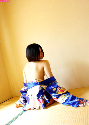 kimono-manami-pics-8-gallery