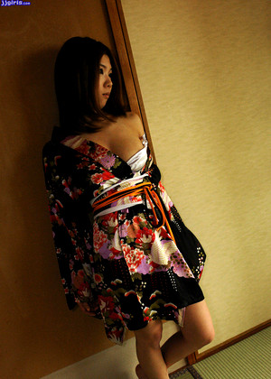 kimono-maya-pics-4-gallery