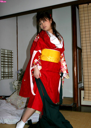 kimono-momoko-pics-8-gallery