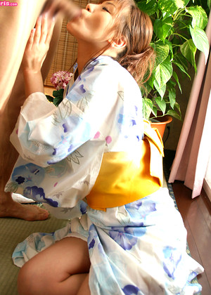 kimono-reira-pics-8-gallery