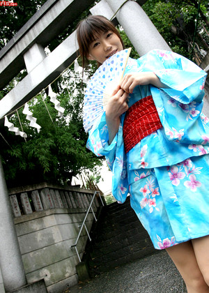kimono-sarina-pics-1-gallery