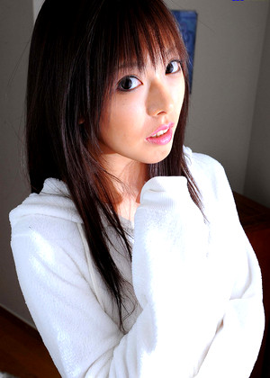 yui-takahashi-pics-1-gallery