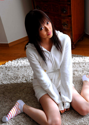 yui-takahashi-pics-6-gallery