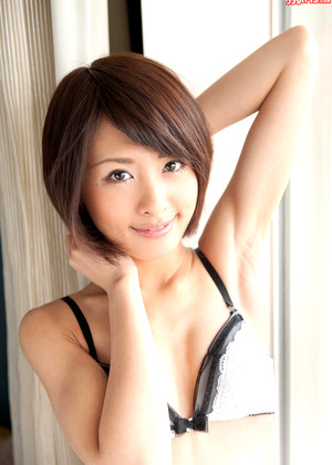 yuki-natsume-pics-4-gallery