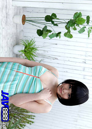 miku-aoyama-pics-12-gallery